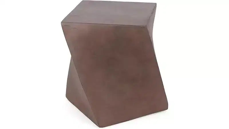 Table d'appoint d'extérieur en béton – Design de cube torsadé moderne